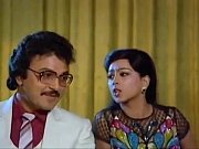 Rajinikanth, Sarath Babu &_ Pallavi in Yenakkuthan - Velaikaran Tamil Songs - YouTube [360p]