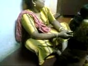 Maid showing boobs   India Sex Tube